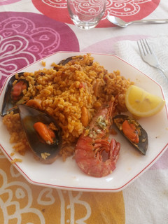 Una foto de Paella de Mariscos