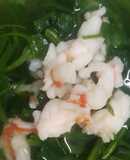 Canh rau muống nấu tôm