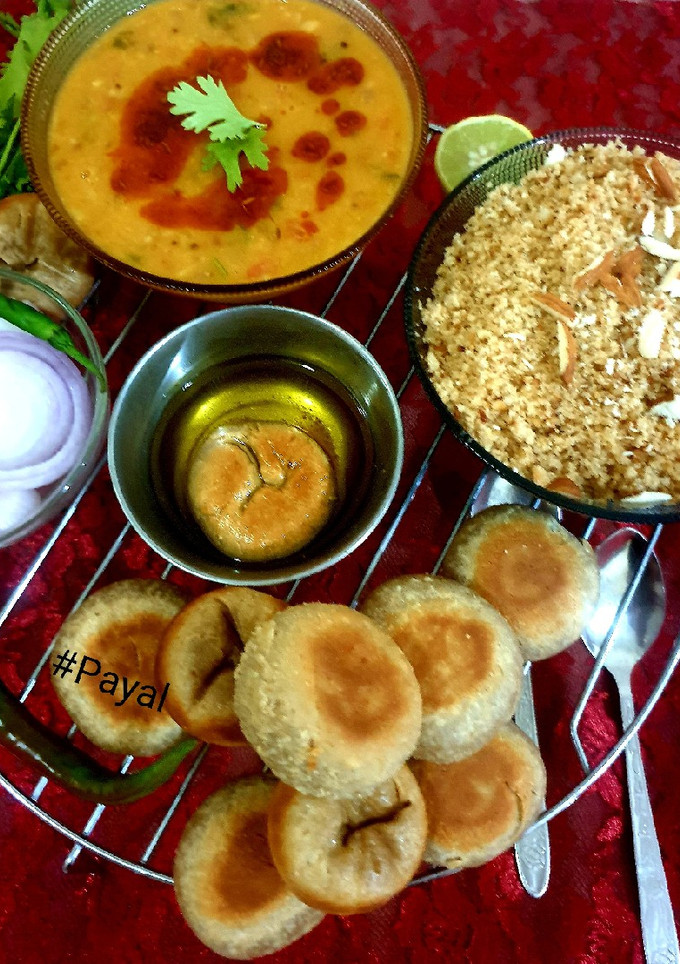 दाल बाटी चूरमा(dal baati churma recipe in hindi) रेसिपी मुख्य फोटो