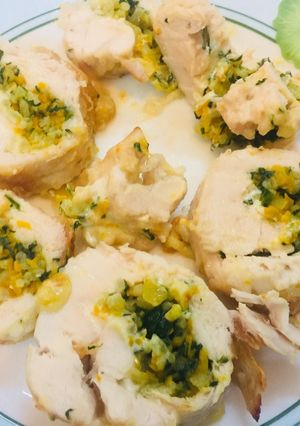 Hình của món Ức gà nhồi cơm rau và cheese.