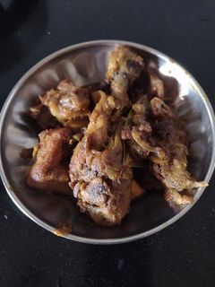 চিকেন কষা(chicken kosha recipe in Bengali) রেসিপির প্রধান ছবি