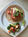 Fresh tuna taco / Cajun sauce