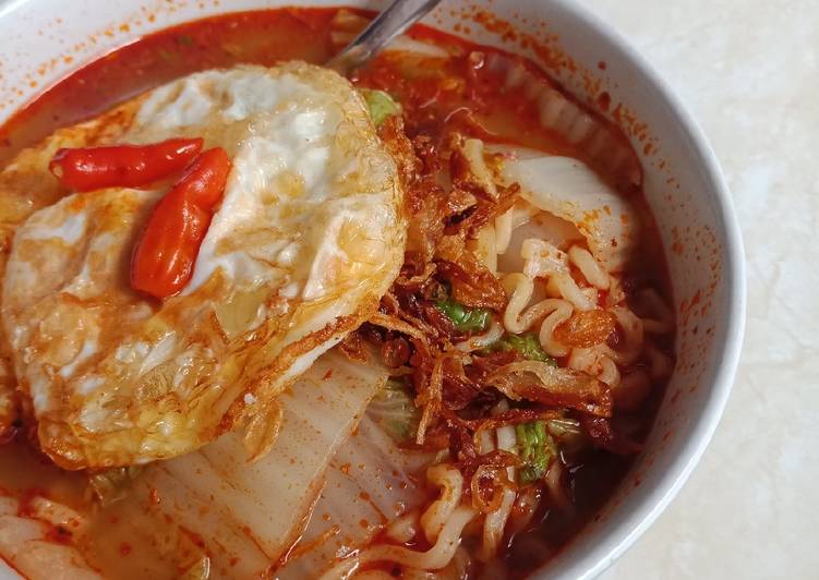 Mie Spicy korean soup special