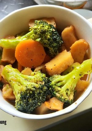 A picture of Seafood Vegetables Medley.