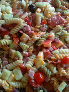 A picture of Italian Pasta Salad.