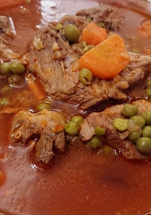 صورة لوصفة بازيلا وجزر مع صوص البندورة ☺😋
