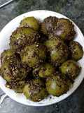 Stuffed Gunda/Lasode Achaar
