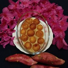 A picture of Shakarkandi Gulab Jamun.