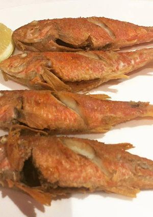 Una foto de Salmonetes Fritos