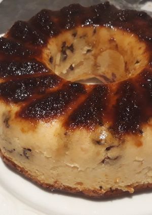 Una foto de Budín de pan con pasas