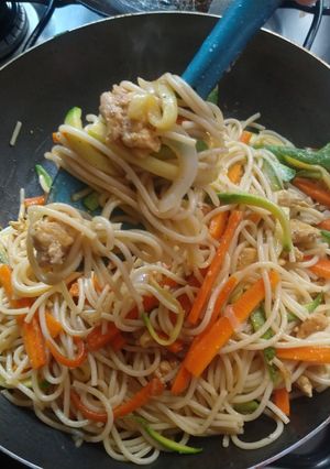 Una foto de Spaghetti con verduras