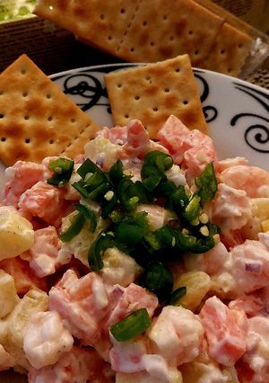 Una foto de Ensalada de camarones