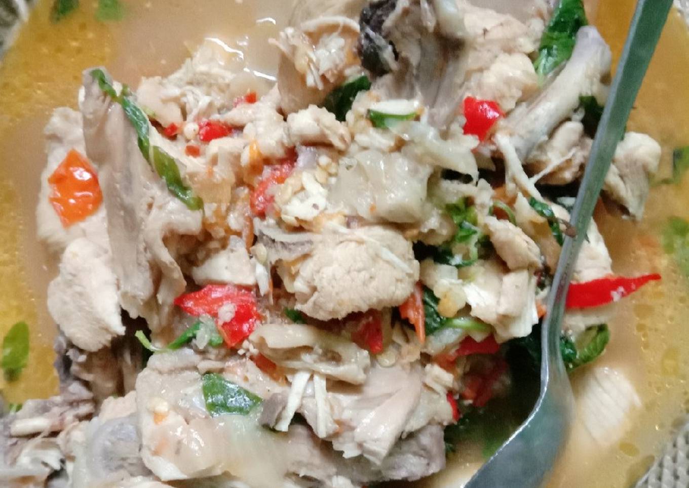 Ayam rica-rica kemangi