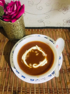 A picture of Tomato soup.