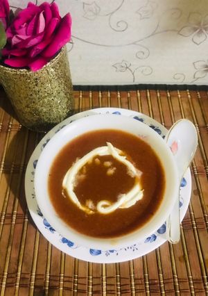 A picture of Tomato soup.
