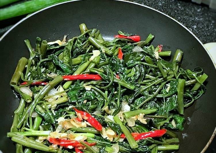 Tumis Kangkung Polos