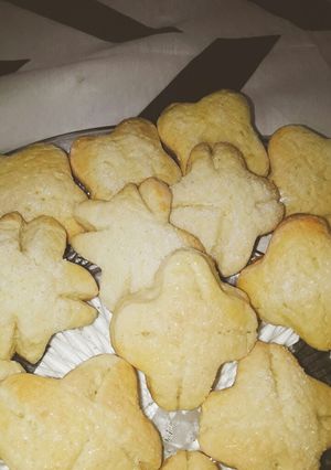 Una foto de Scones de limón azucarados en un suspiro (rápido)