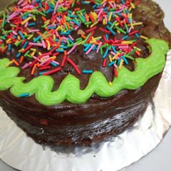 A picture of Vanilla Sponge Cake With Chocolate Buttercream Frosting.