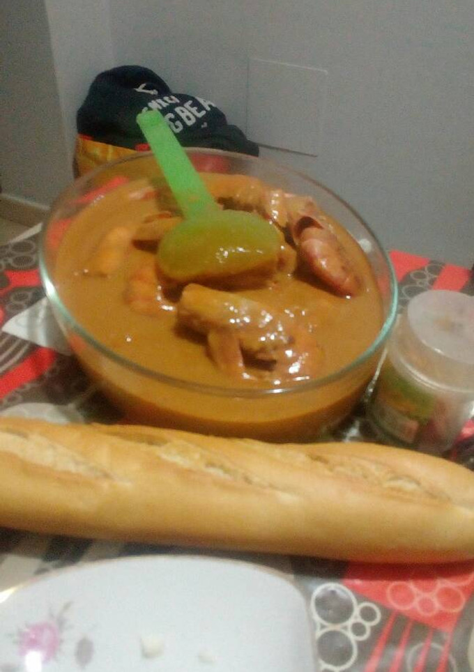 Una foto de Gambas con salsa casera