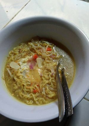 Foto resep Indomie kari taoge pedas