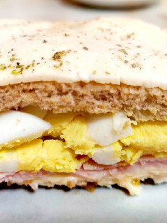 Una foto de Sándwich media luna