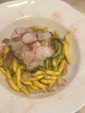 Fusilli freschi zucchine, zafferano e tartare di gamberoni