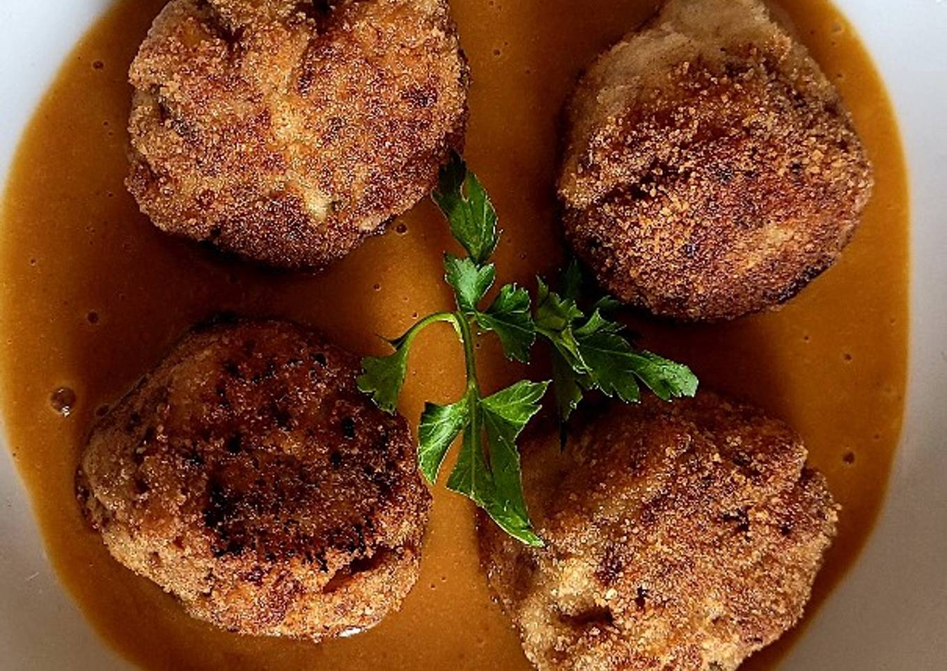 Albóndigas de verdel (caballa)