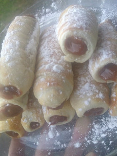 Una foto de Cañoncitos de dulce de leche (súper fácil)