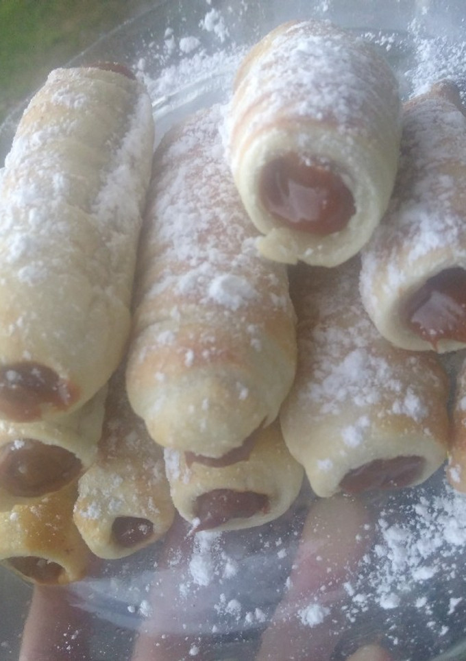 Una foto de Cañoncitos de dulce de leche (súper fácil)