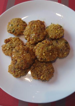 A picture of Masala Vada.