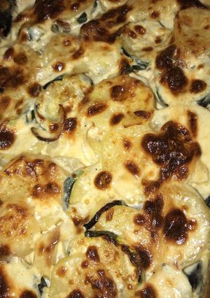 Une photo de Gratin courgettes / pomme de terre