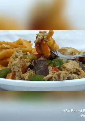 A picture of Egg liver sauce with chips.