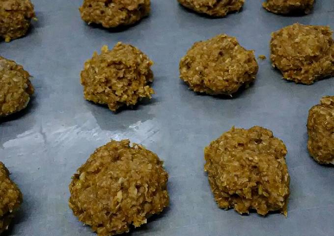 Banana Oatmeal Cookies