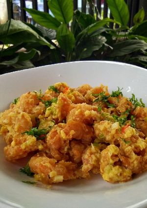 Foto resep Udang crispy saus telur asin