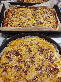 Pizza 🍕 recept fotója