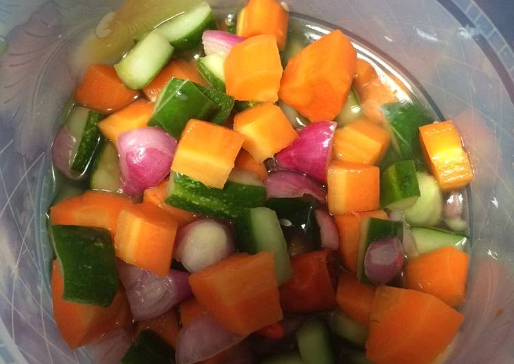 Cara membuat Acar sayur dengan vinegar(cuka apel)  yang Sedap