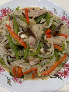 三層肉絲炒白蘿蔔絲黑木耳(一鍋到底) 的食譜成品照片
