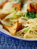 Pasta con cantarelas