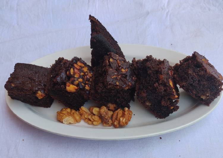 Recipe of Speedy Eggless Chocolate Walnut Brownie