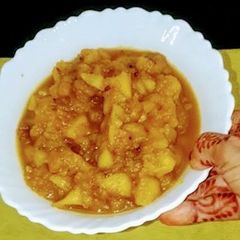 A picture of Sweet And Sour Apple Chutney.