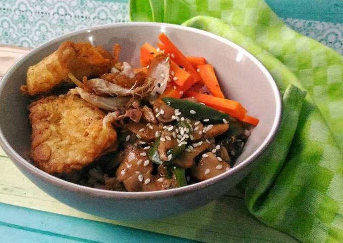 Langkah Mudah untuk Membuat Chicken Mushroom Rice Bowl a.k.a Nasi Ayam Jamur yang Bikin Ngiler