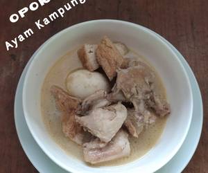 Masakan Populer Opor ayam kampung Mantul Banget