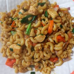 A picture of Stirfry Macaroni.