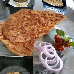 A picture of North indian aloo paratha.