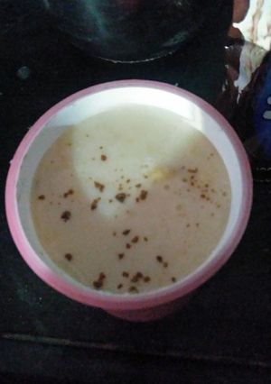 चोको बनाना शेक (choco banana shake recipe in Hindi) रेसिपी मुख्य फोटो