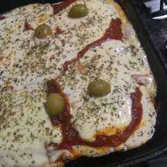 Una foto de Pizza a la plancha sin tacc (Vegan)