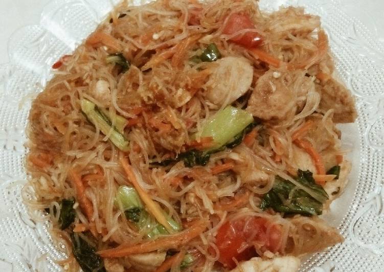 Resep Bihun Goreng Special (Anak Kosan Magic Com) yang Enak