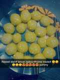 Besan ladoo