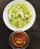 Bầu chần chấm mắm ruốc