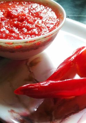 A picture of Lal Mirch or Tamatar ki chutney.